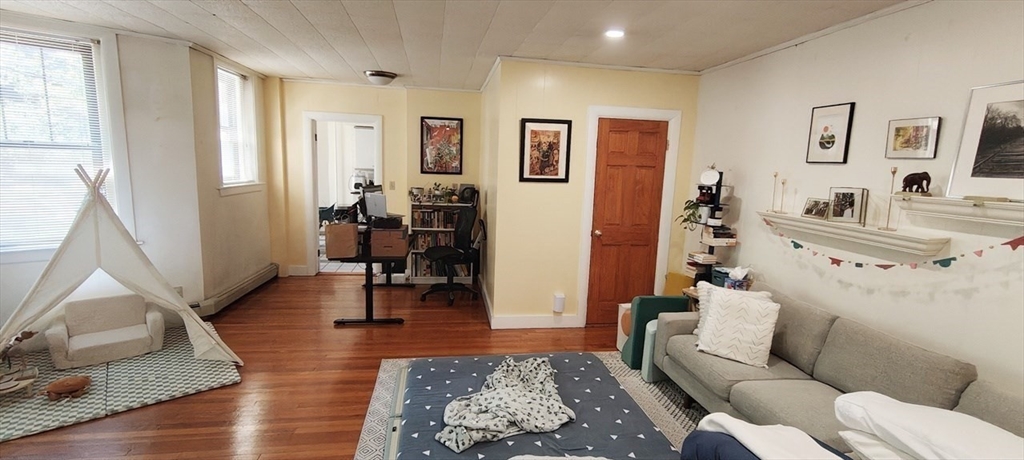 4 Fuller Street # 1