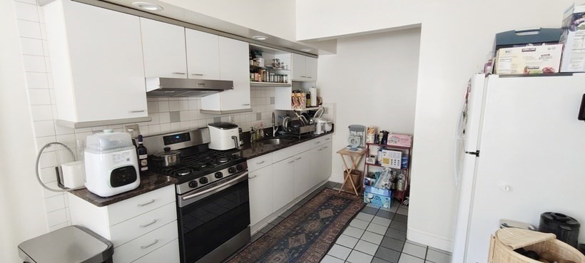 4 Fuller Street # 1