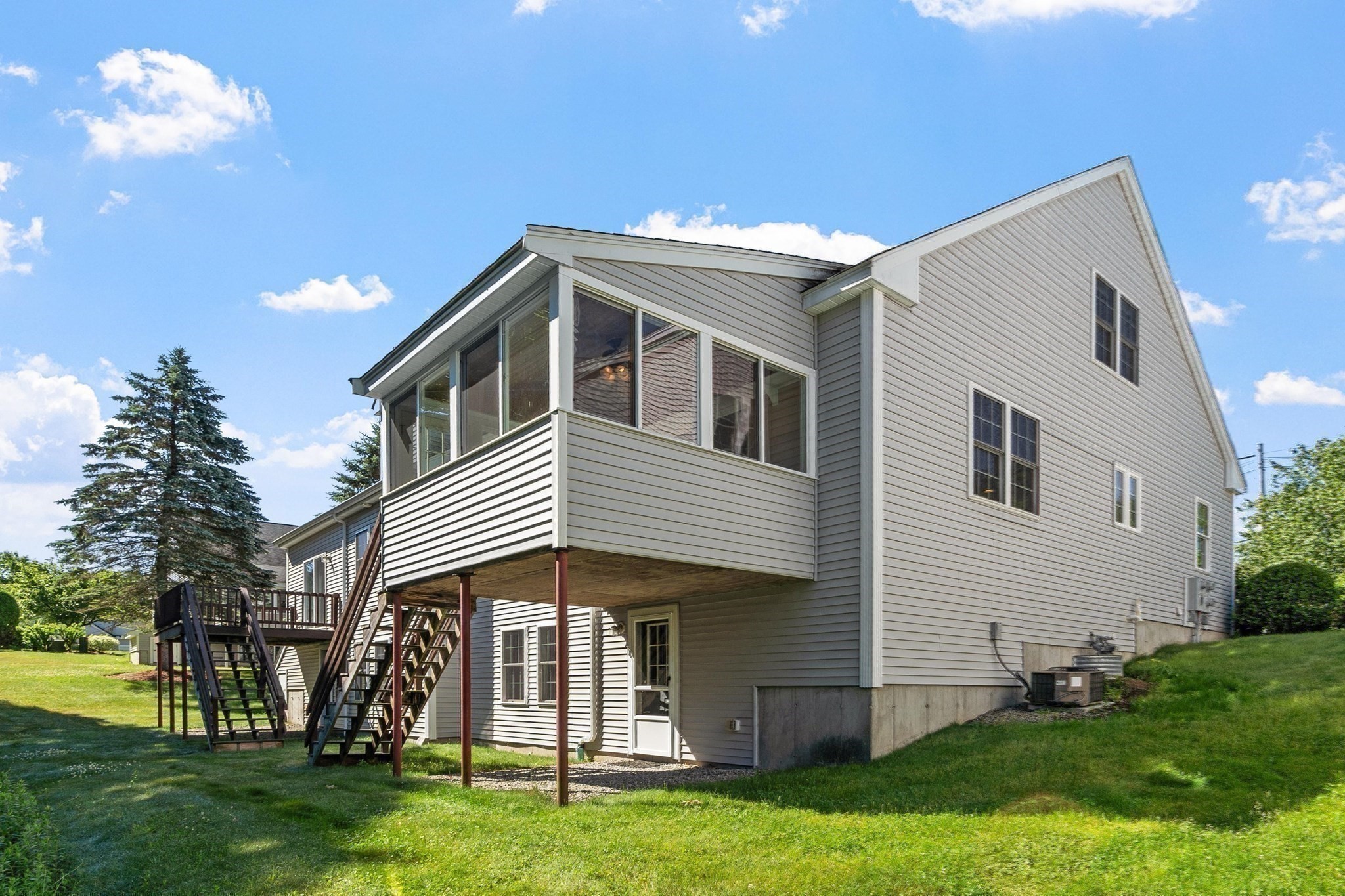 104 Summer Rd # 104