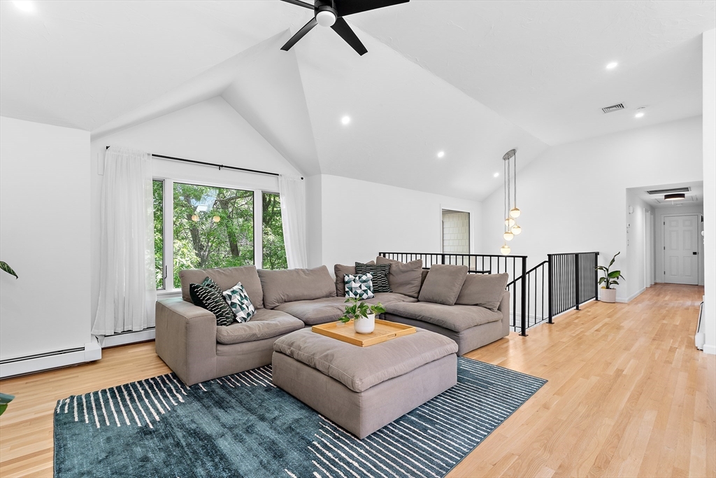 25 Dexter Rd