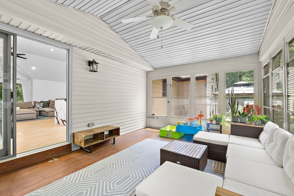 25 Dexter Rd