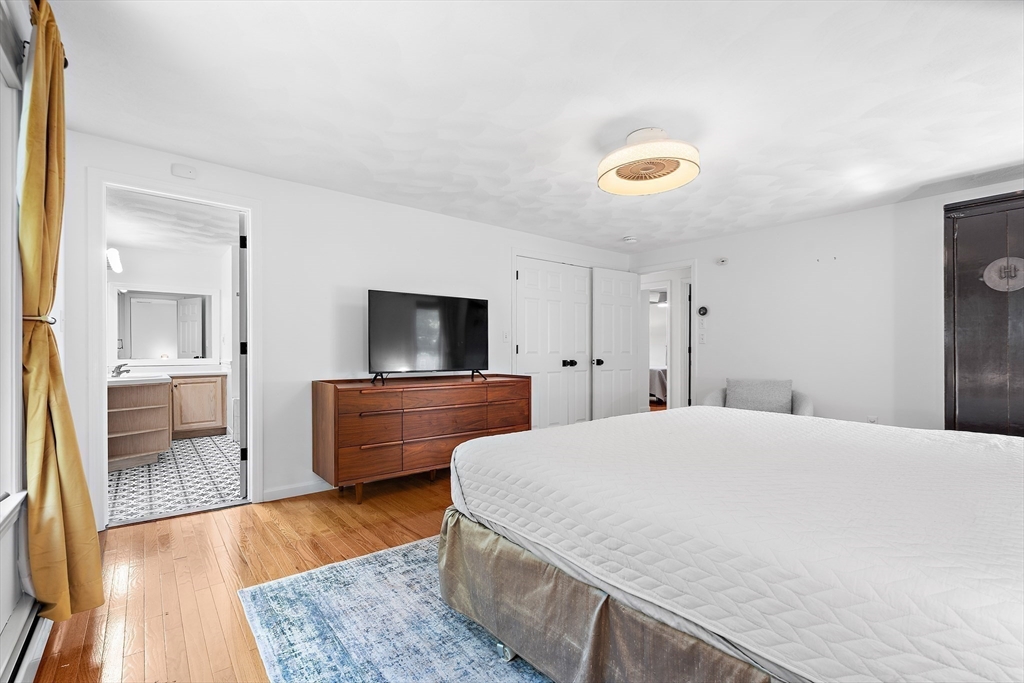 25 Dexter Rd