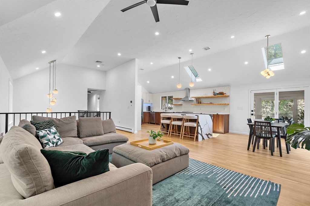 25 Dexter Rd