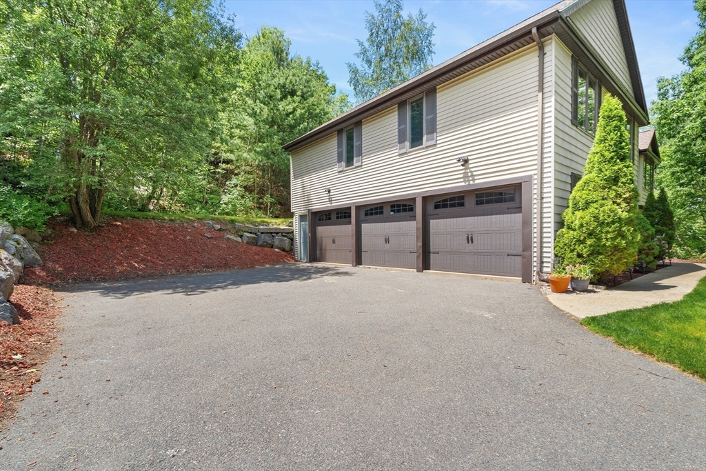 25 Dexter Rd