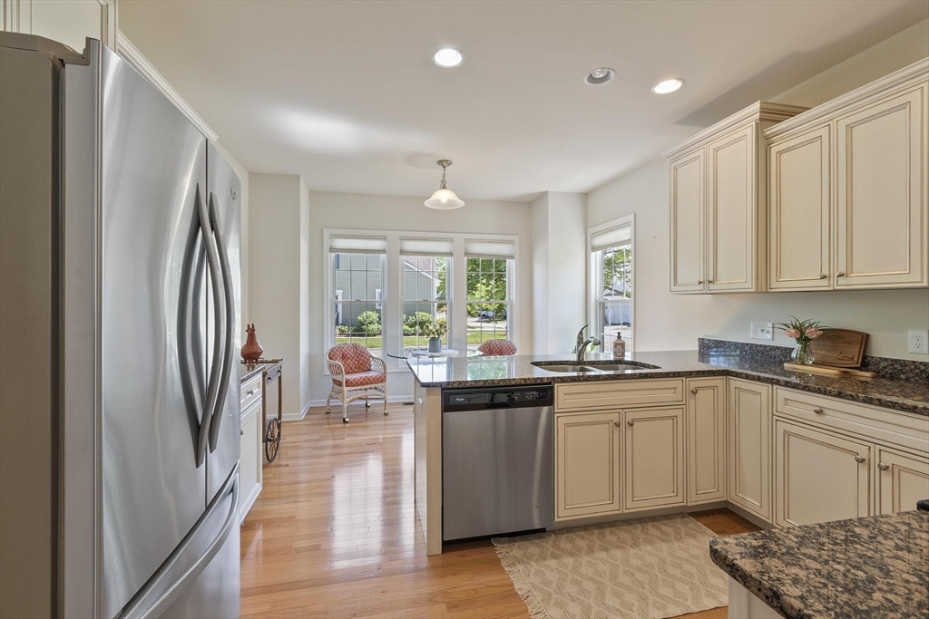 27 Greenside Ln # 59
