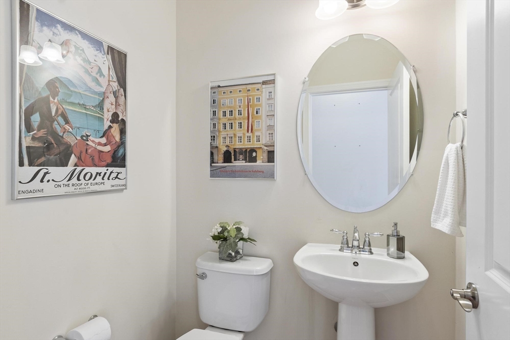 27 Greenside Ln # 59