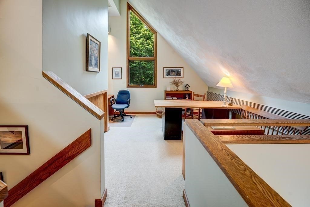 40 Bicentennial Way