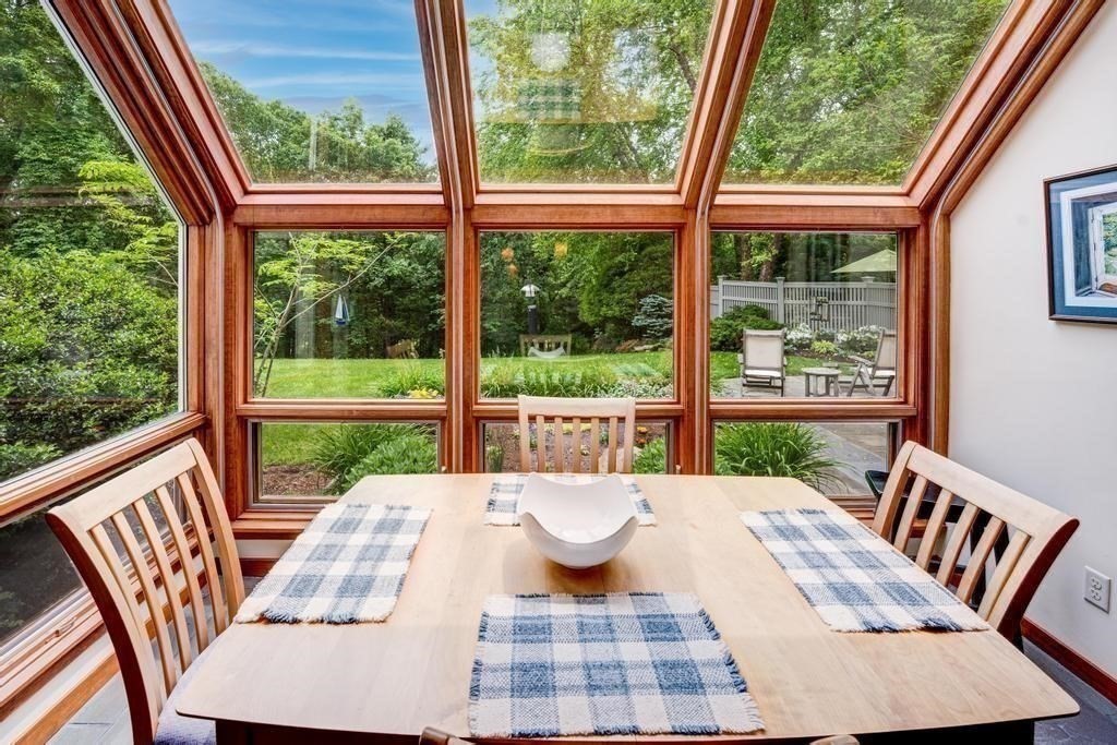 40 Bicentennial Way