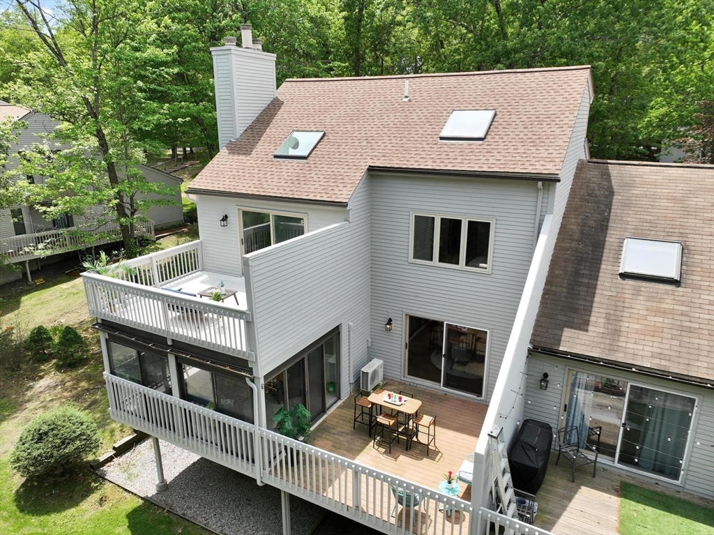 77 Parkhurst Dr # 77
