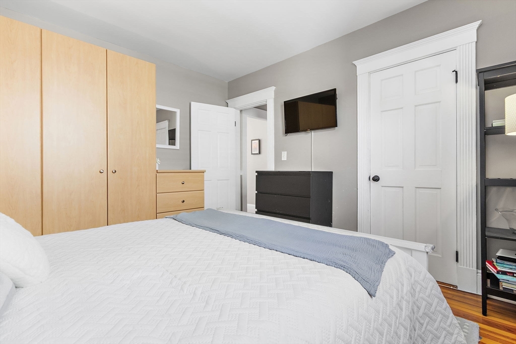 45-47 Montfern Ave # 2