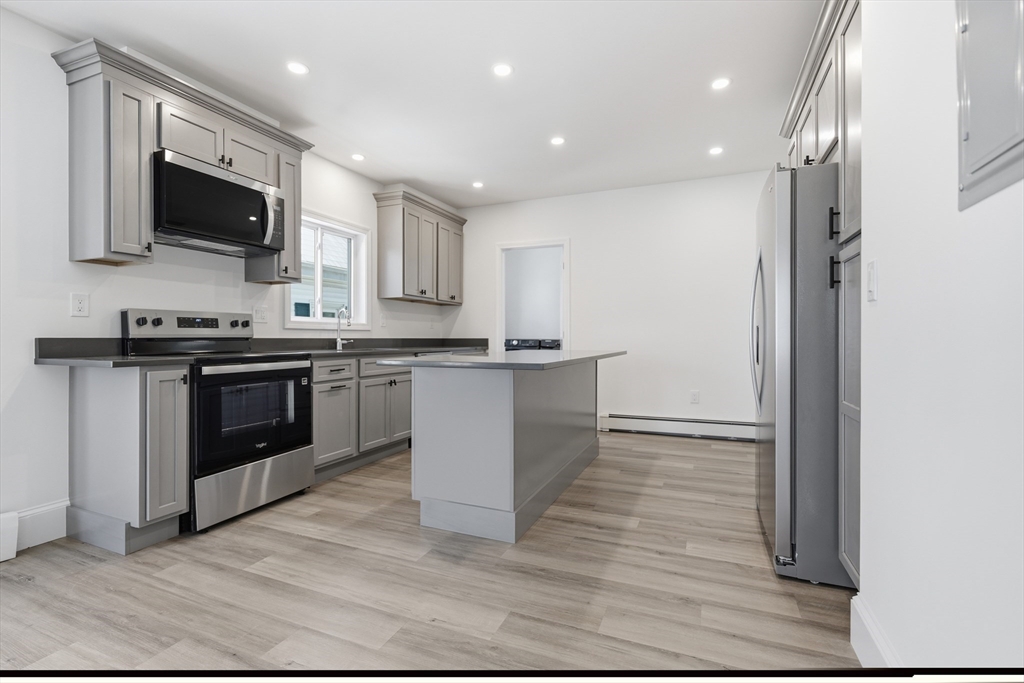 40 Concord Ave # 2