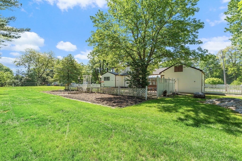 3 Barbara Ave