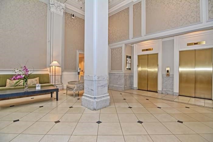 21 Beacon St # 2J