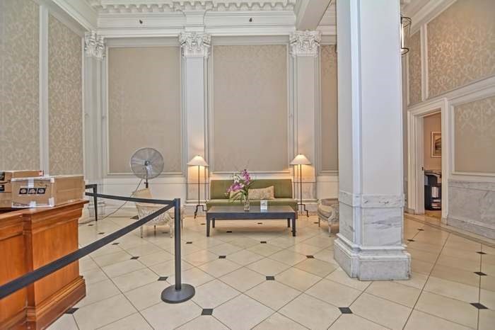 21 Beacon St # 2J