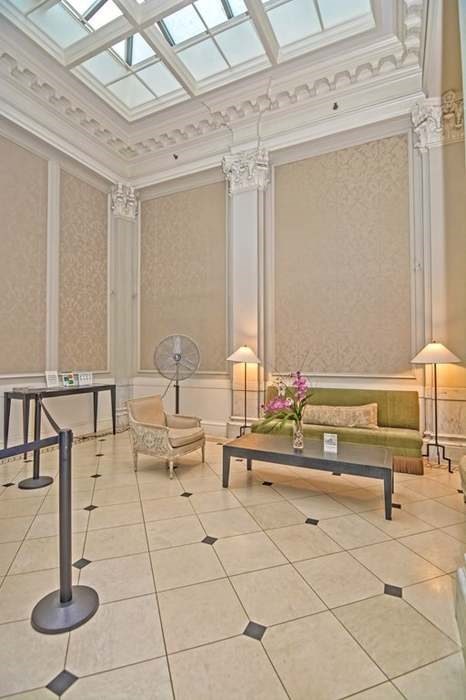 21 Beacon St # 2J