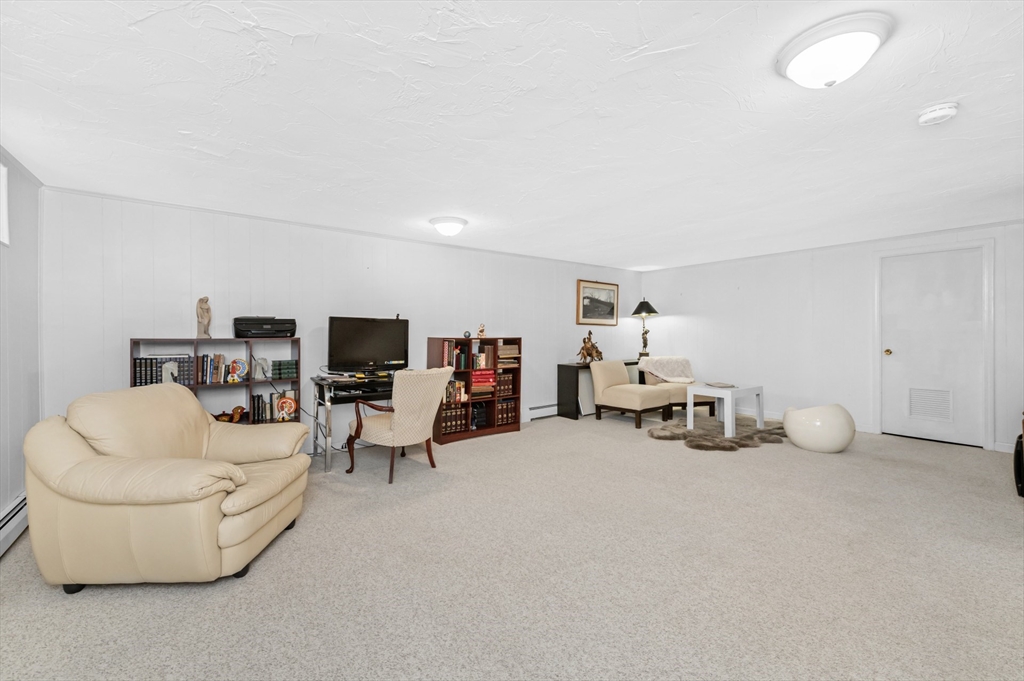 2239 Commonwealth Ave # 2239