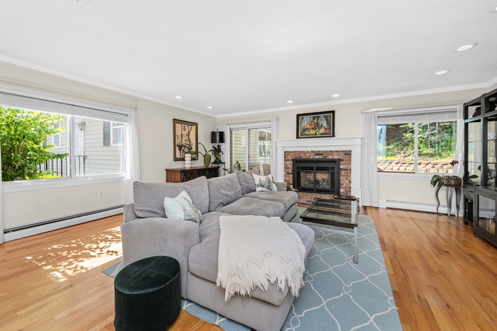 2239 Commonwealth Ave # 2239