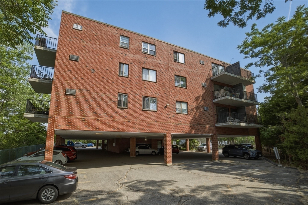 209 Riverview Ave # 5