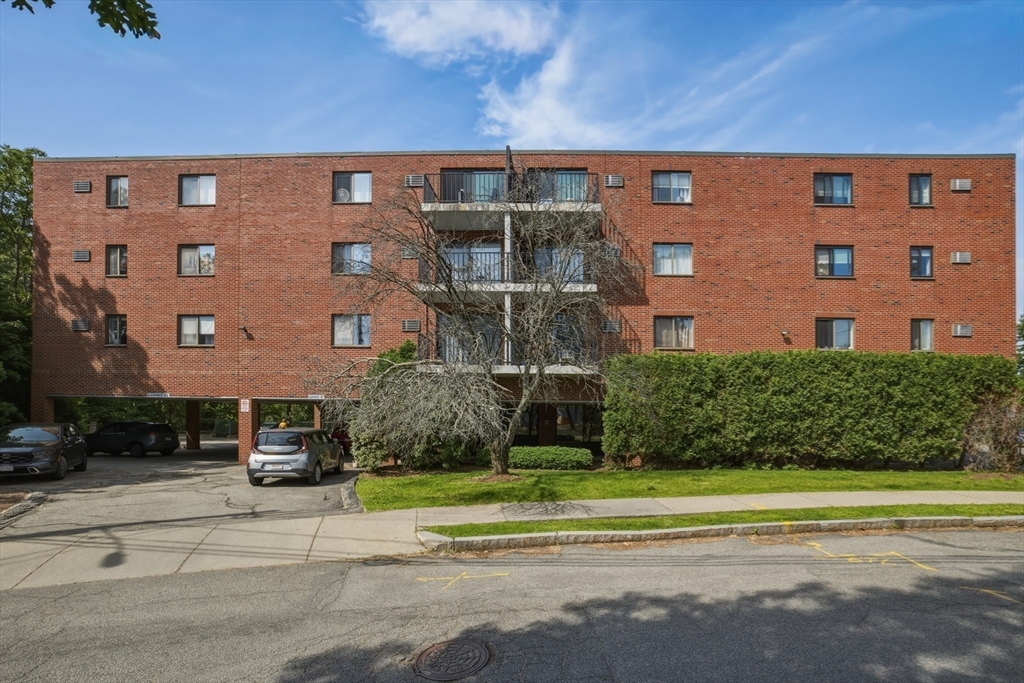 209 Riverview Ave # 5