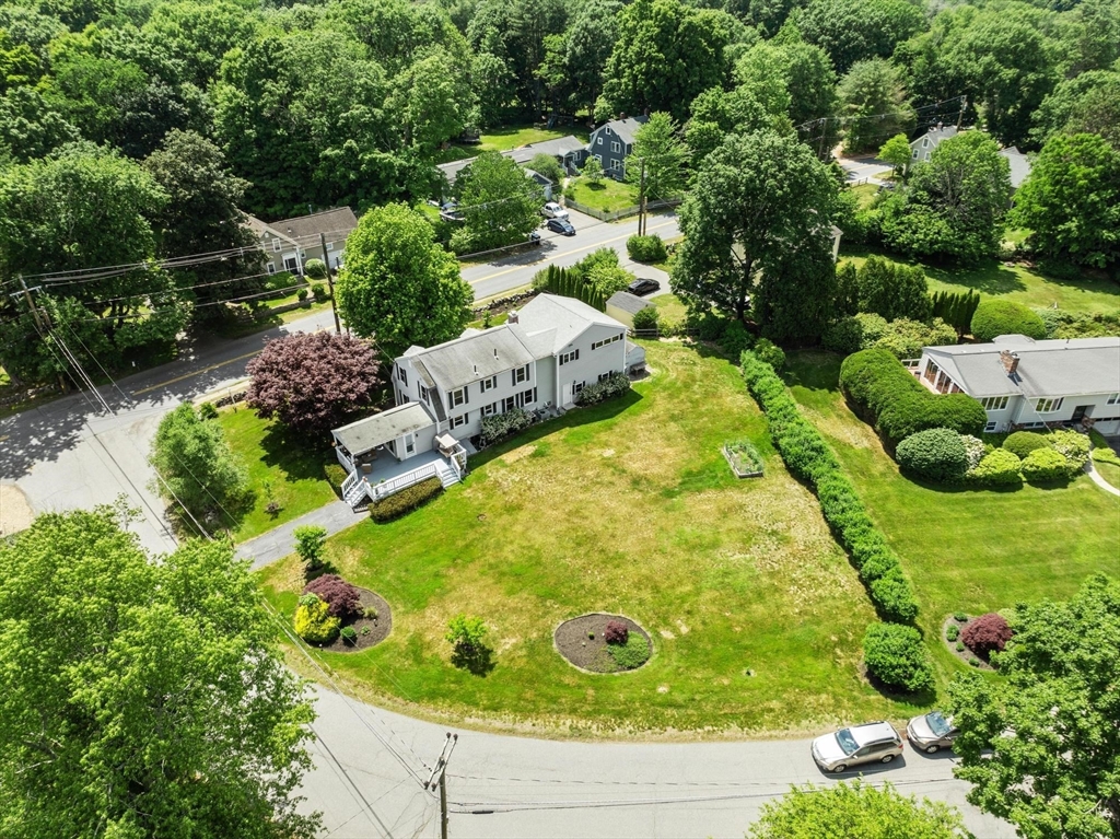 37 Newtown Rd