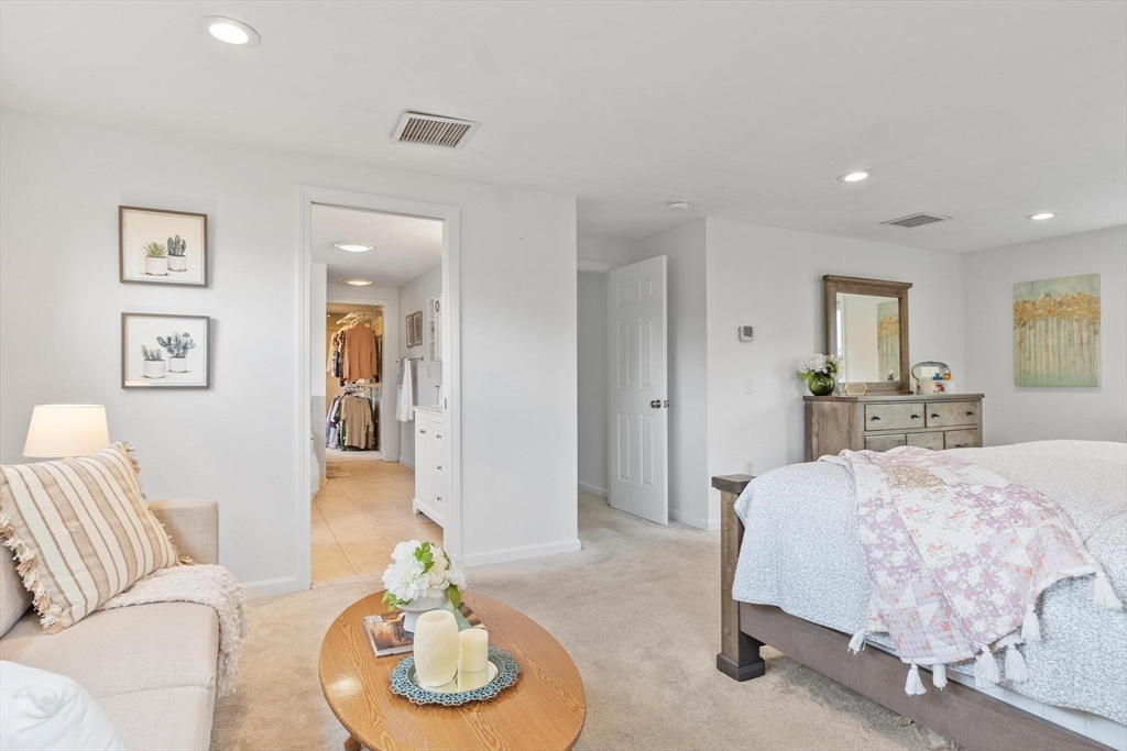 37 Newtown Rd