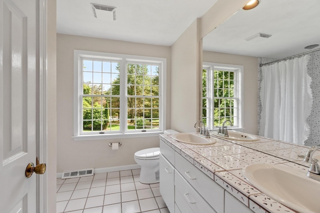 9 Ladyslipper Ln