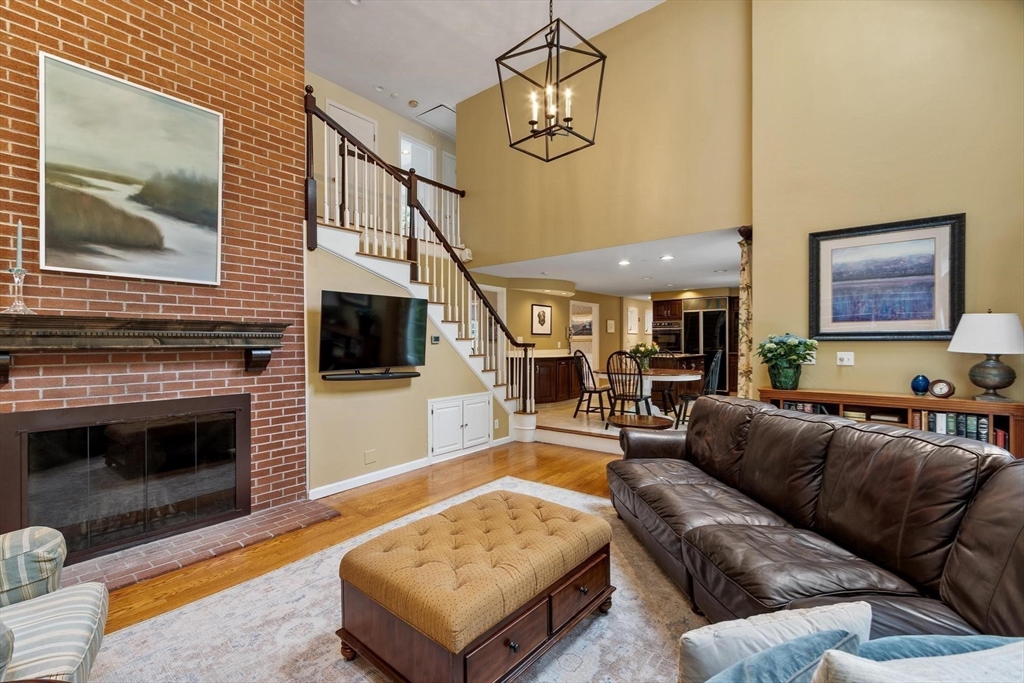 9 Ladyslipper Ln
