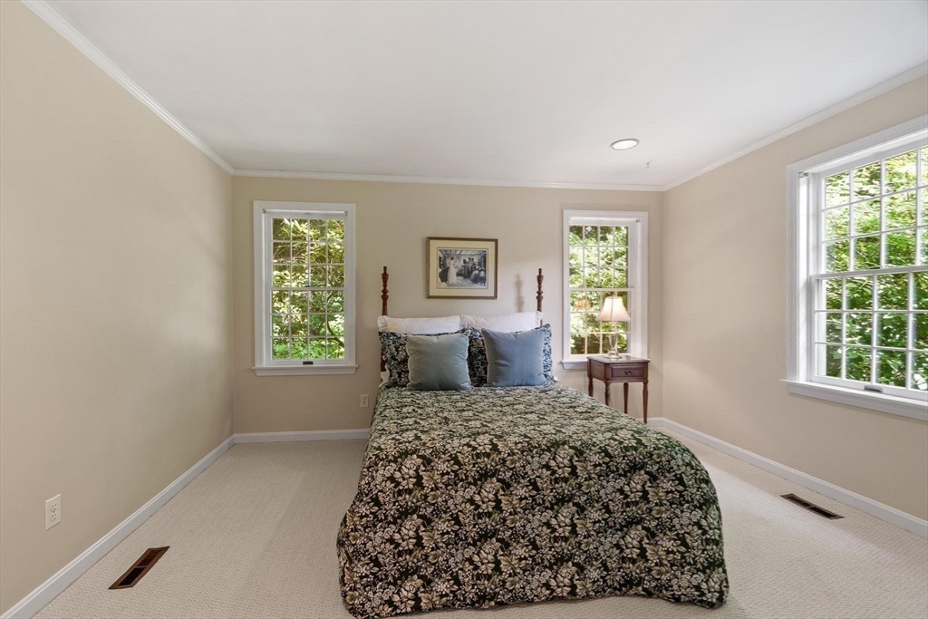 9 Ladyslipper Ln