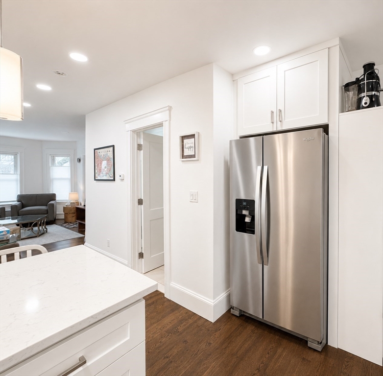 8 Rose St # 8