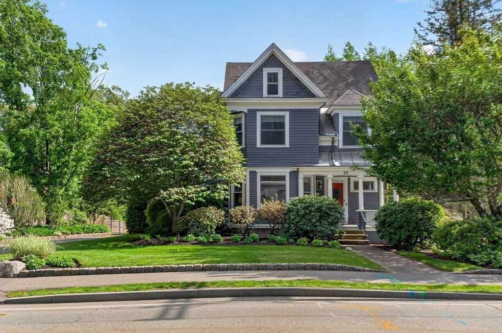 33 Linden Street