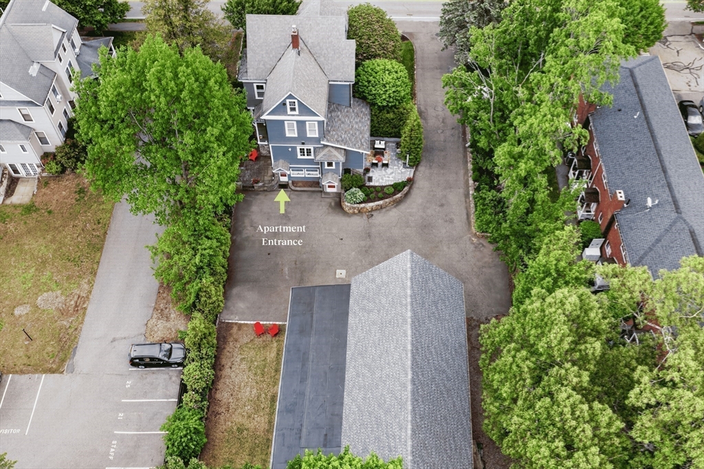 33 Linden Street