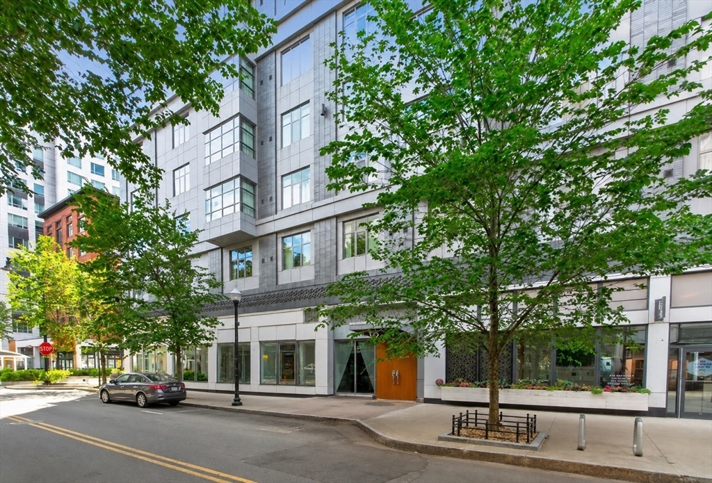 375-A Canal St # 801