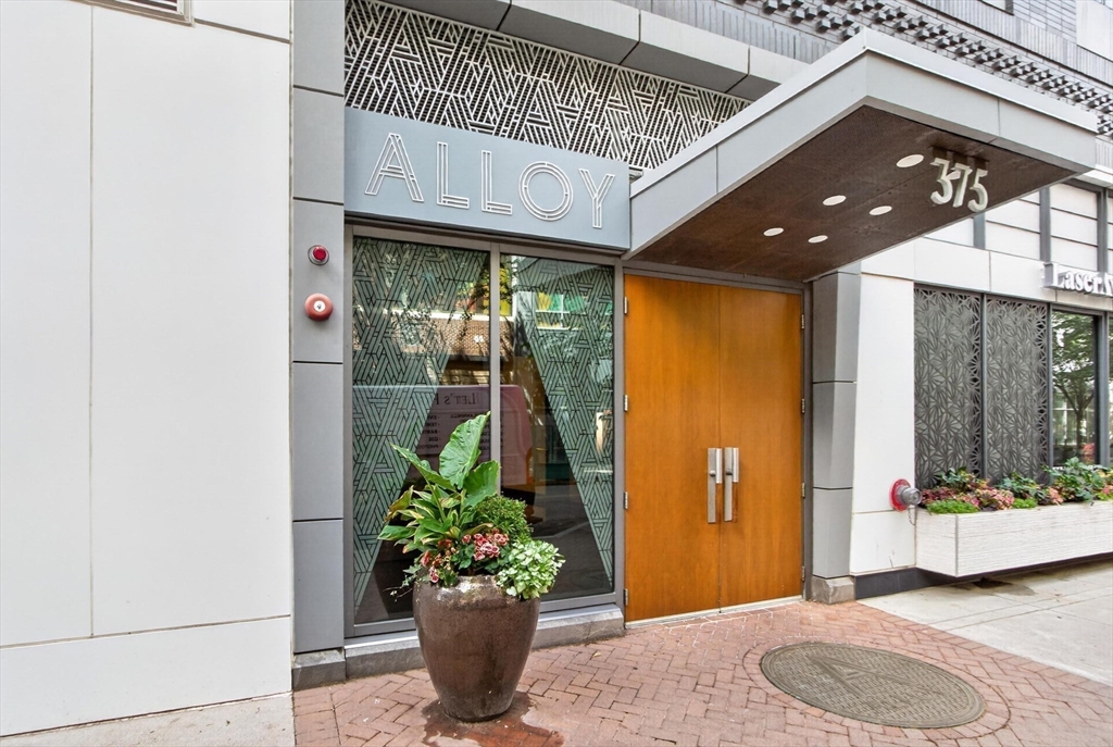 375-A Canal St # 801