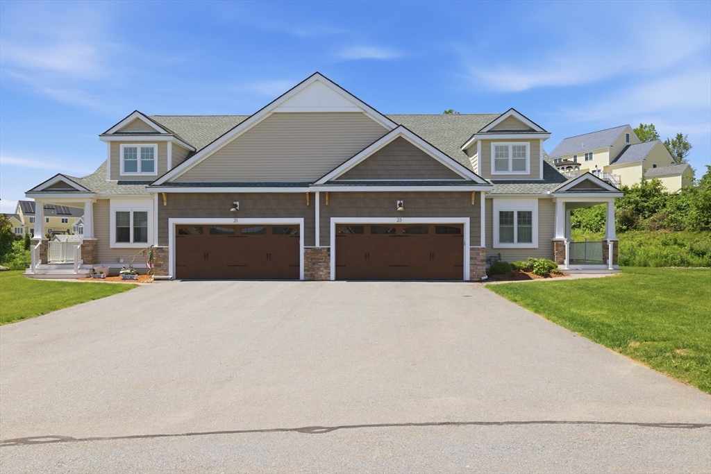 23 Fox Hill Lane # 23