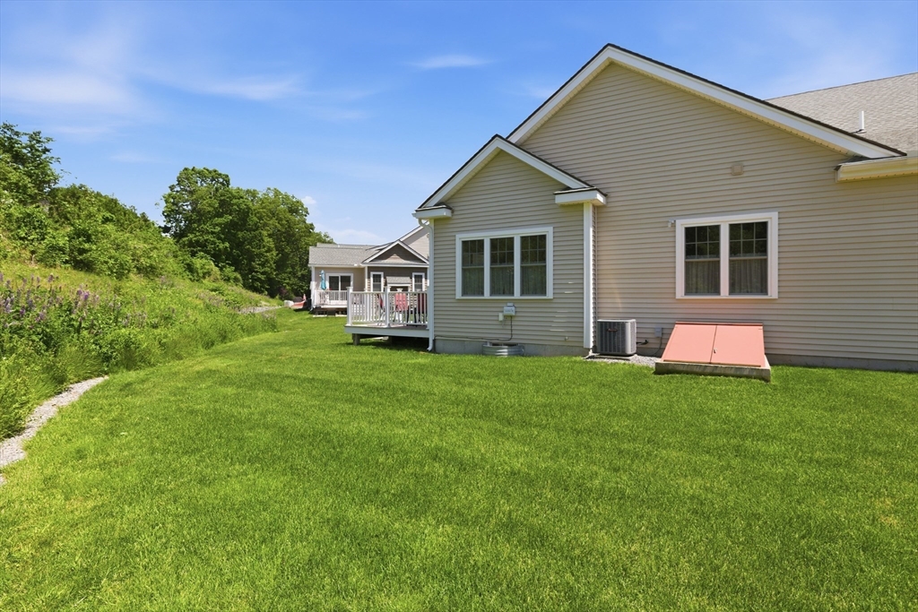 23 Fox Hill Lane # 23