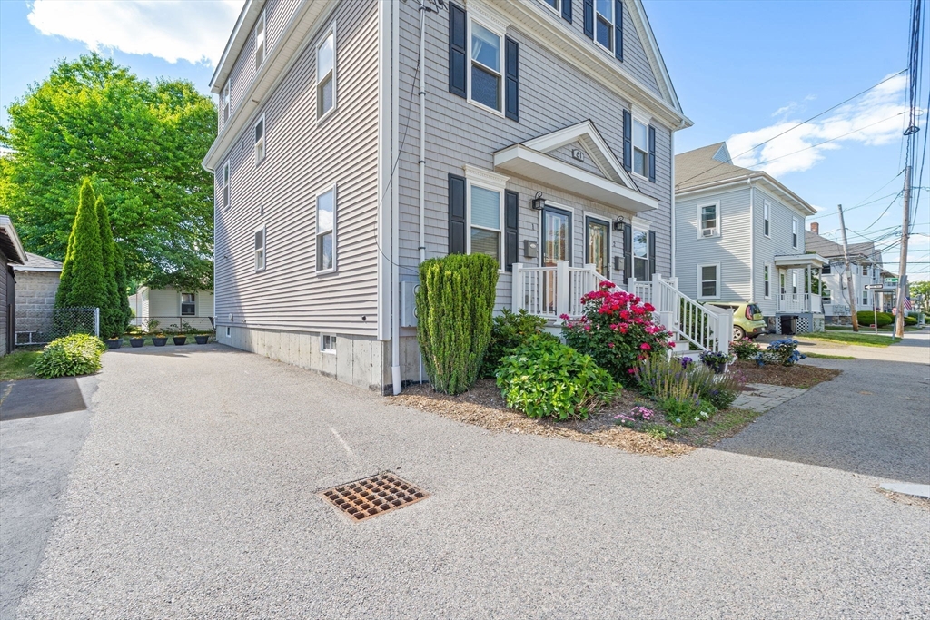 61 Parmenter Road # 1
