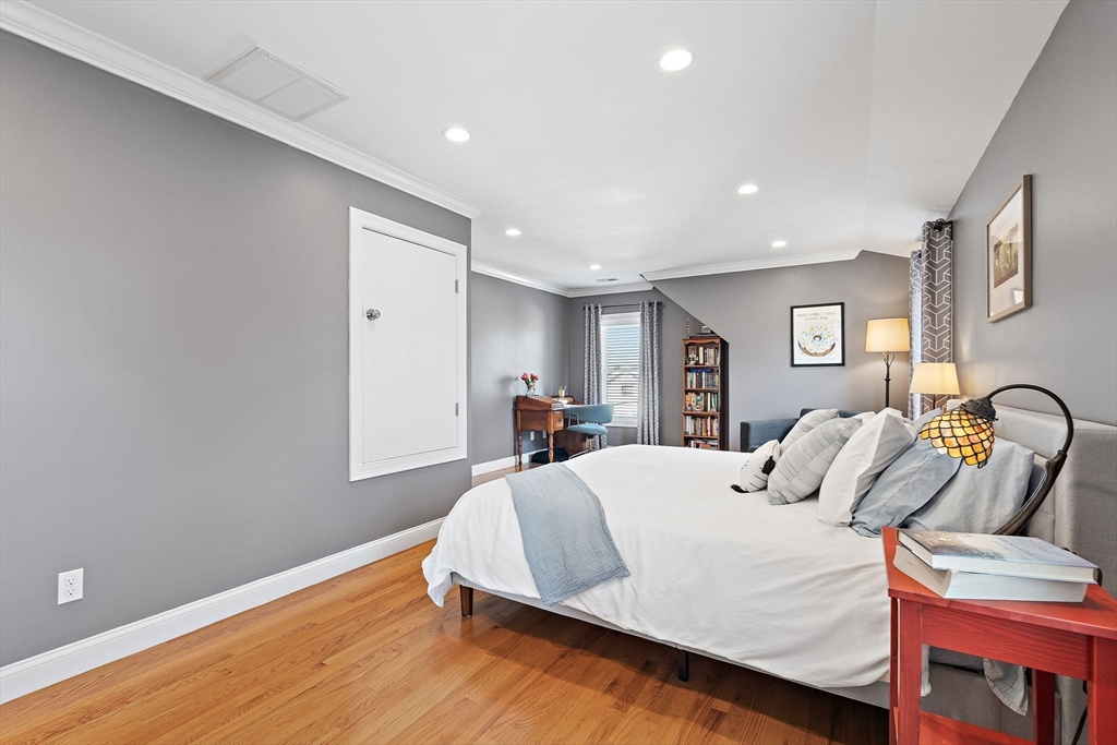 61 Parmenter Road # 1