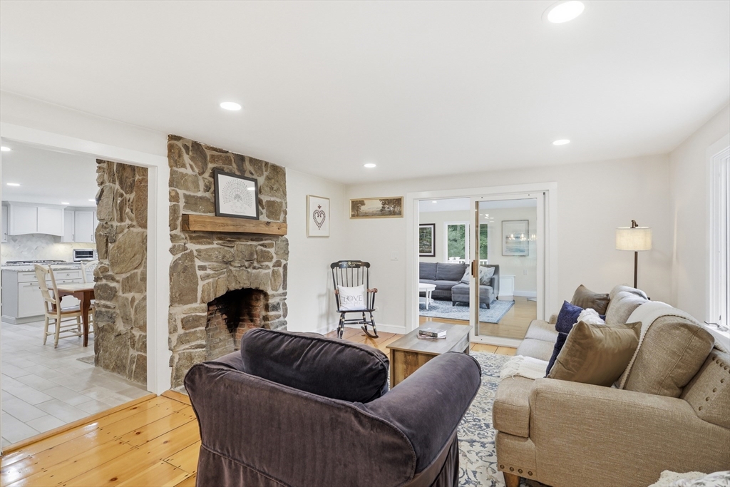 99 Nourse Rd