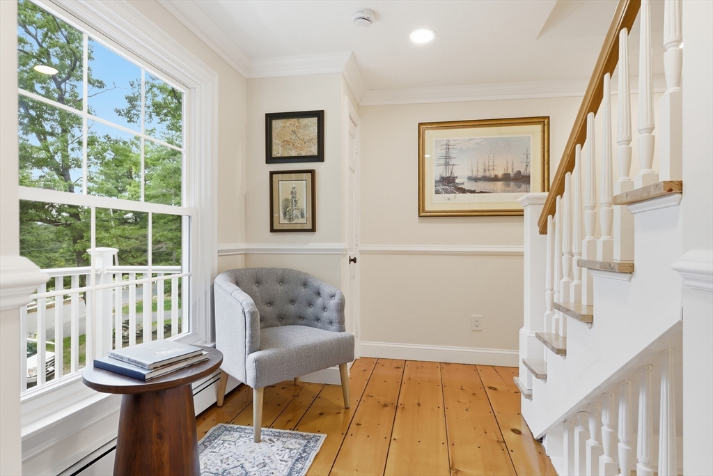 99 Nourse Rd
