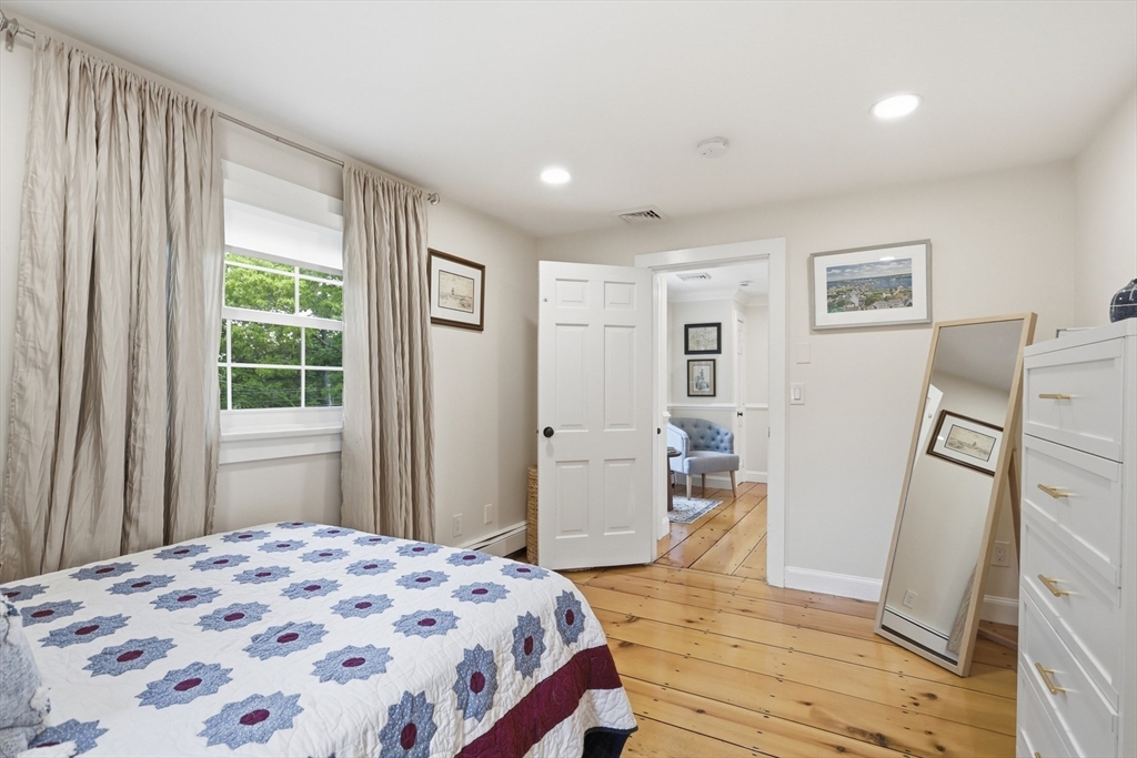 99 Nourse Rd