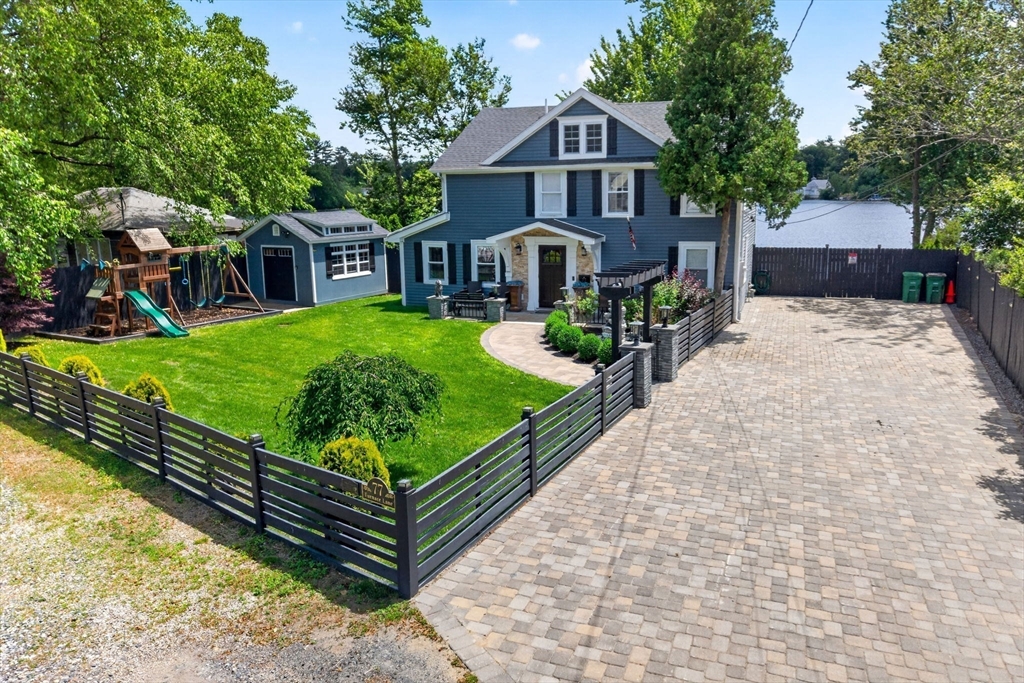 77 Furnace Ln
