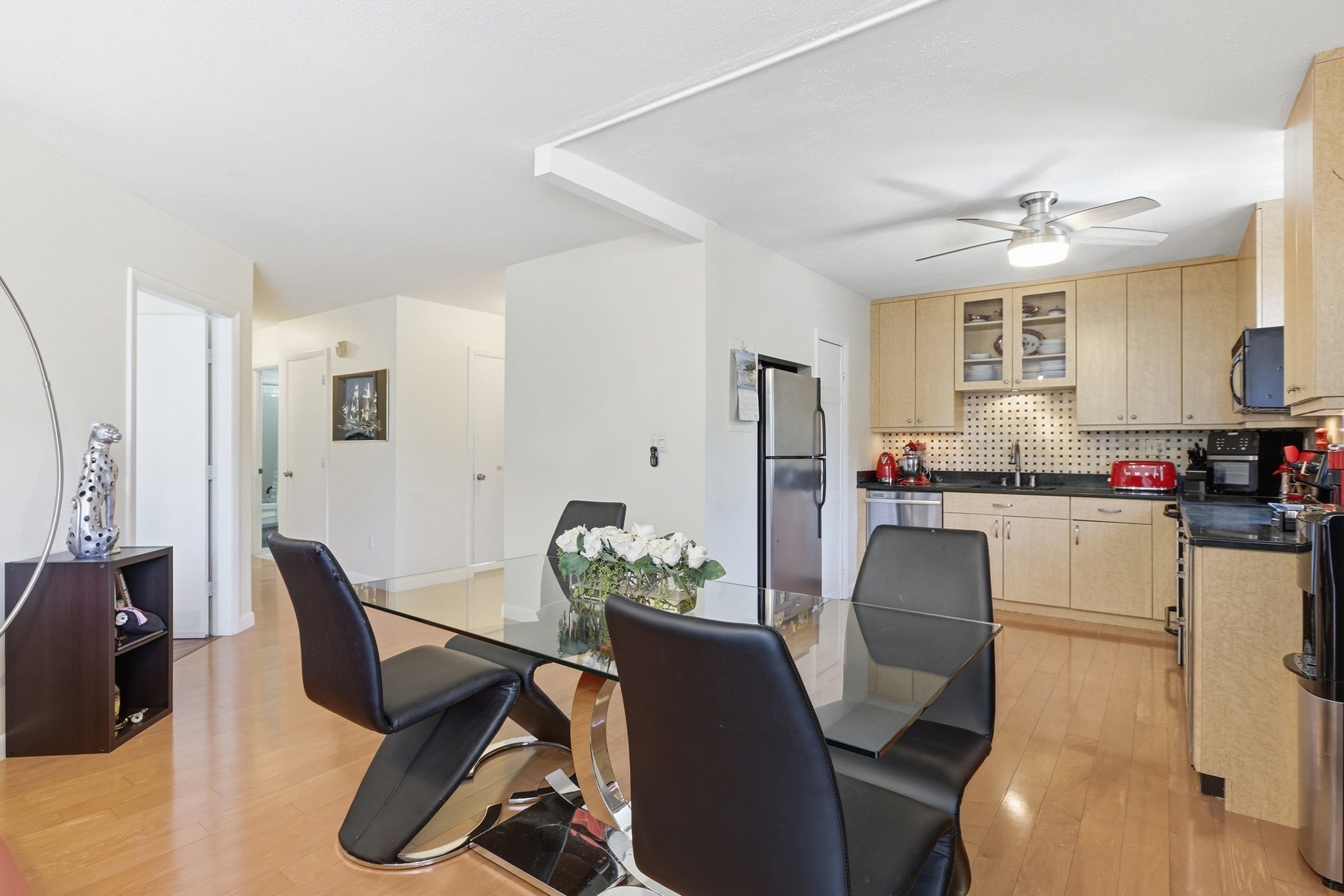 20 Hammond Pond Pkway # 201