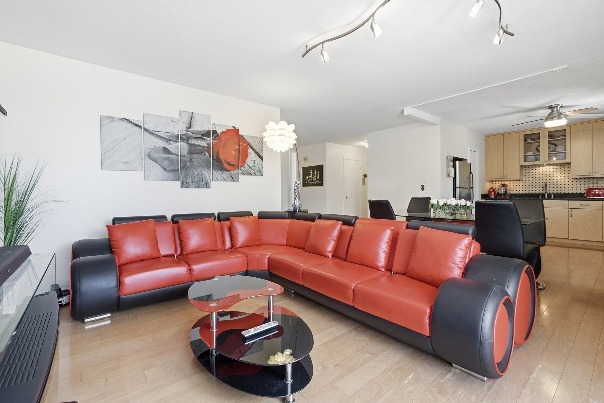 20 Hammond Pond Pkway # 201