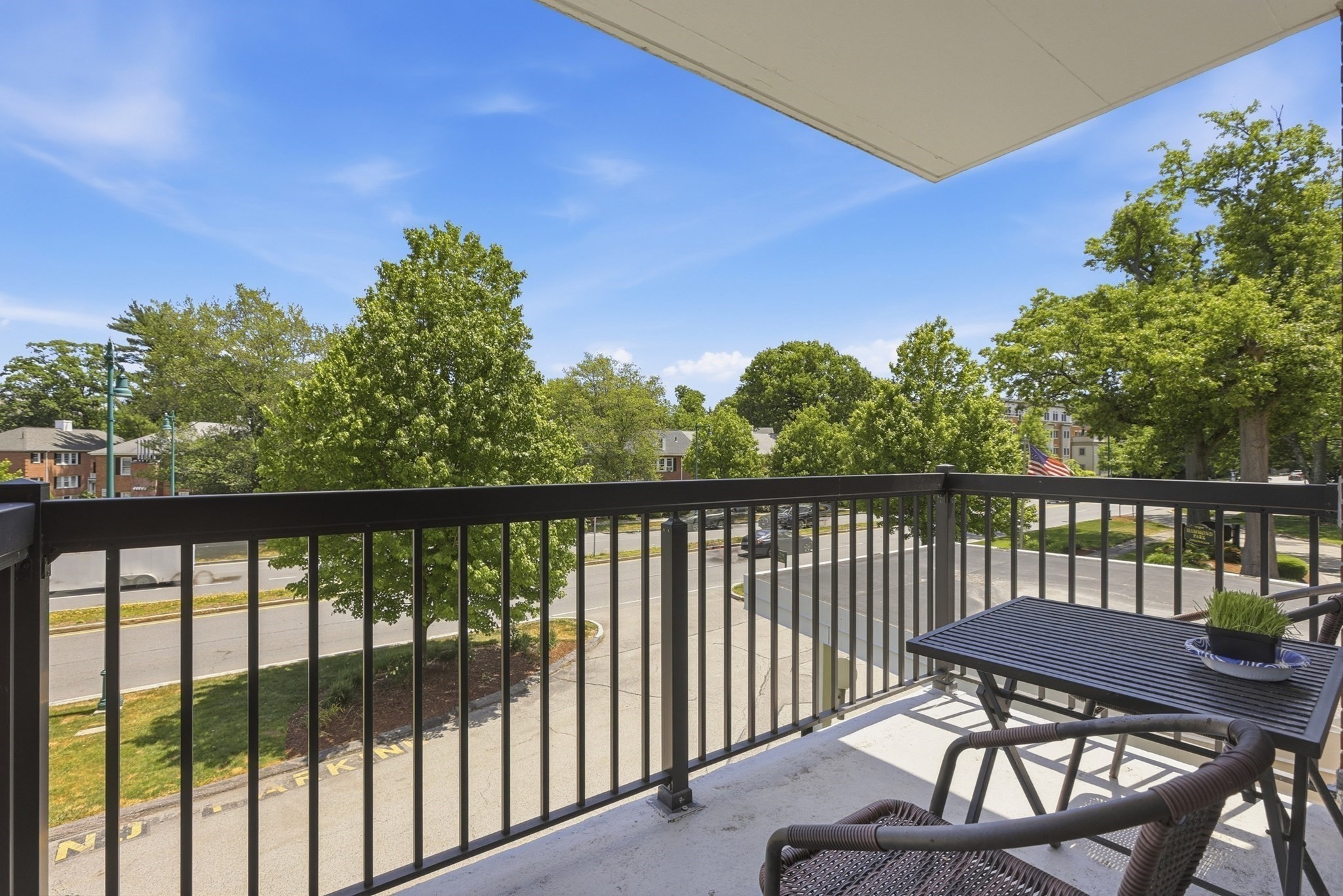 20 Hammond Pond Pkway # 201