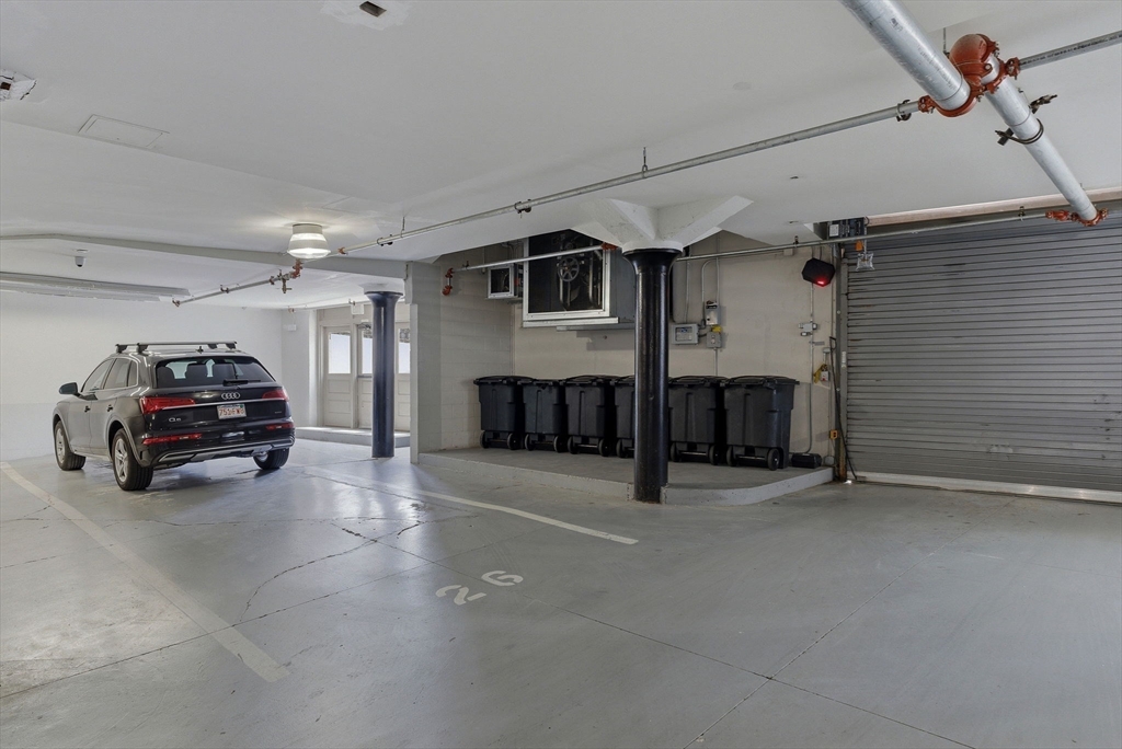 166 Terrace Street Unit: PH2