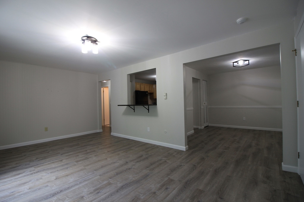 380 Great Road # 303 Unit: B 303