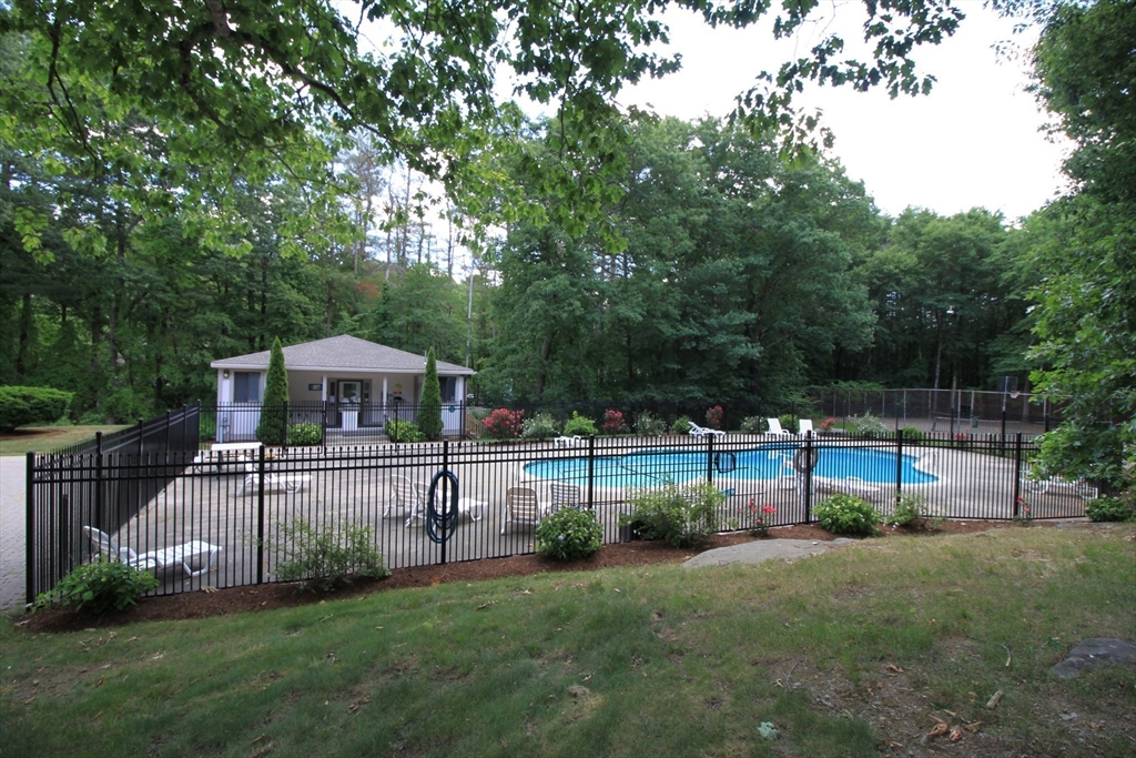 380 Great Road # 303 Unit: B 303