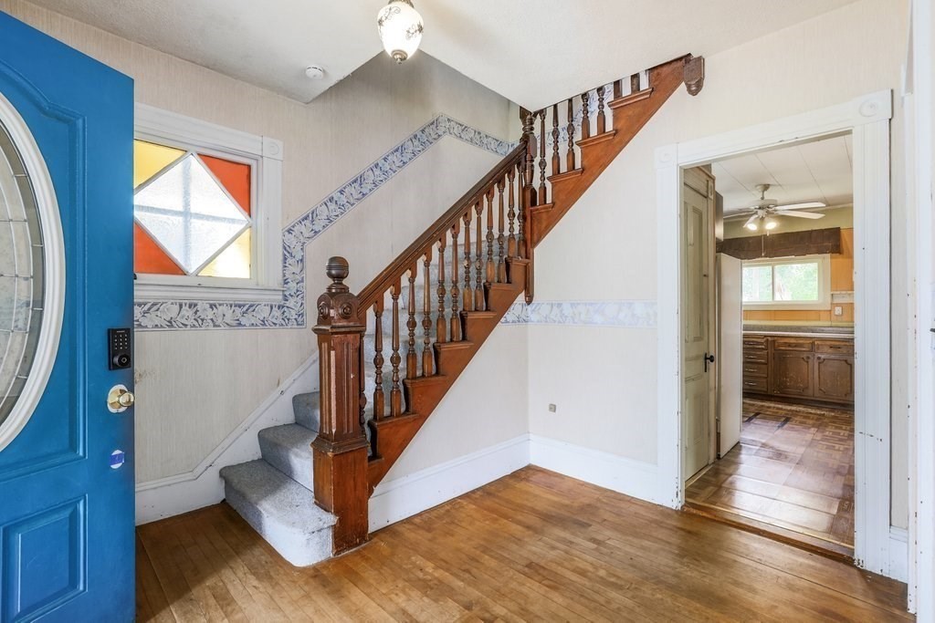 8 Boutelle St