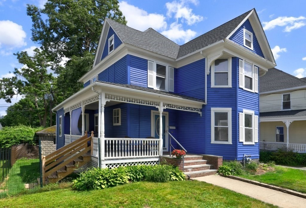 8 Boutelle St