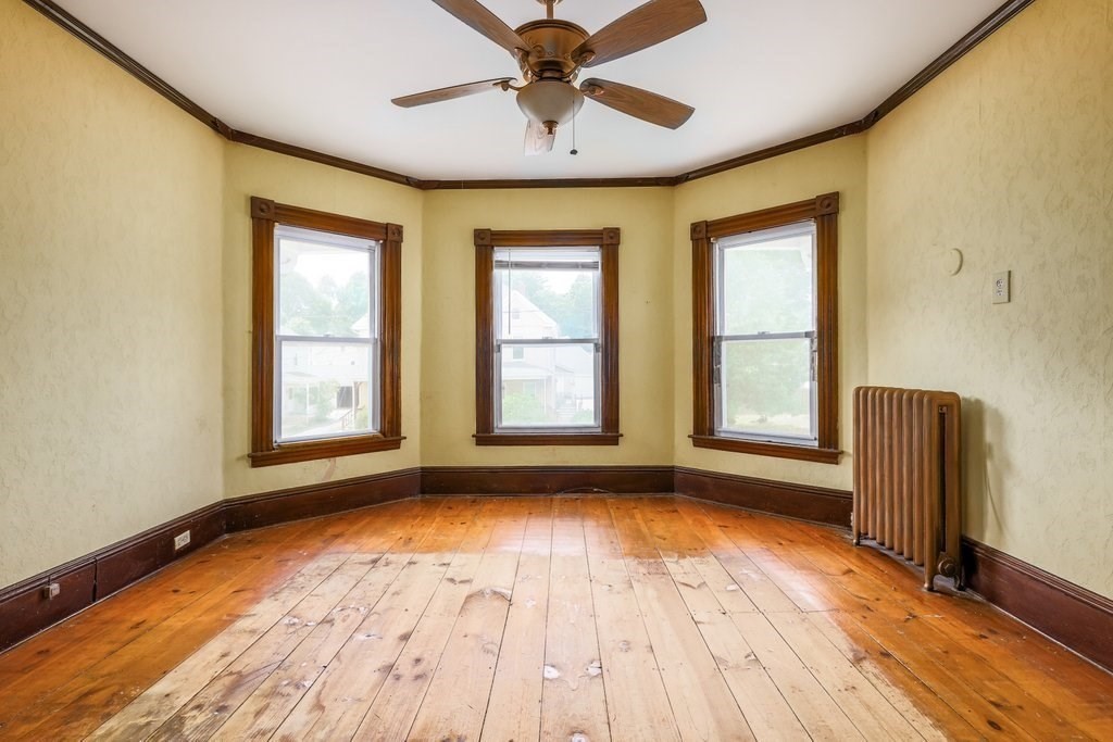 8 Boutelle St